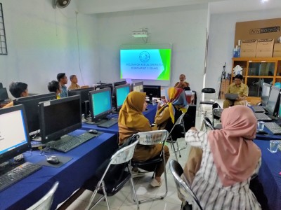 Rapat Ops. Bos dan Aset