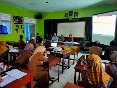 RAPAT SOSIALISAI DAN PENGESAHAN RKAS