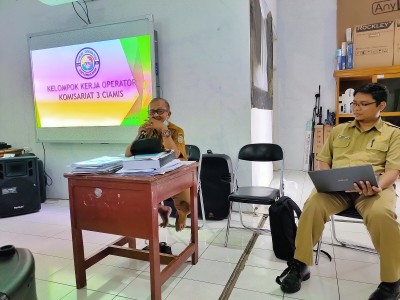Rapat Ops. Bos dan Aset