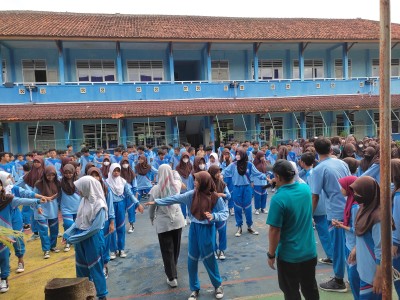 Gerakan jumat sehat 