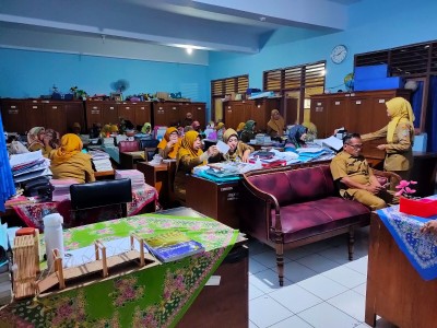RAPAT KOPERASI SUTRA