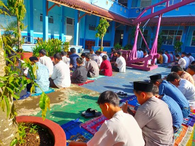 Sholat Dhuha dan Membaca Surat Yasin 10 April 2023