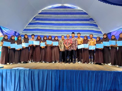 Pembagian Rapor Semester Ganjil Tahun Ajaran 2022 - 2023