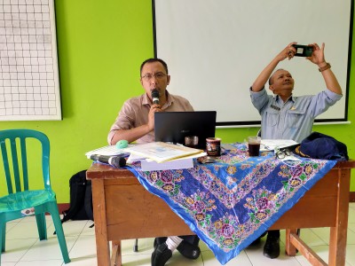 Rapat Ops. Bos dan Aset