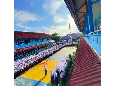 UPACARA BENDERA PERTAMA SEMESTER GENAP TAHUN 2023