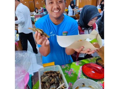 Syukuran Paturai Tineung Purna Bakti Iyom Maryam, S.Pd