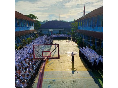 UPACARA BENDERA PERTAMA SEMESTER GENAP TAHUN 2023