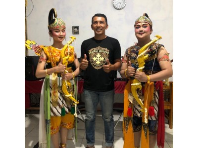 NYIAR LUMAR
