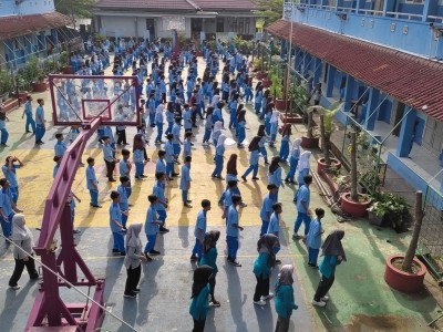 Gerakan jumat sehat 