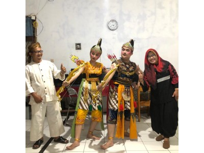 NYIAR LUMAR