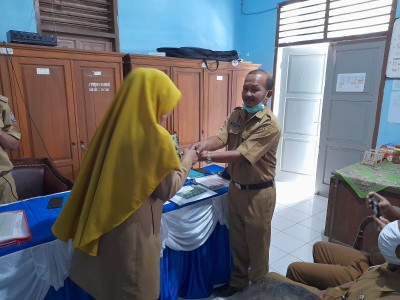 Syukuran Paturai Tineung Purna Bakti Iyom Maryam, S.Pd