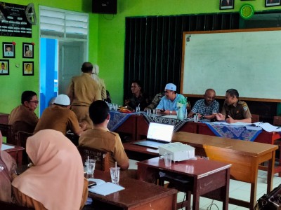 RAPAT SOSIALISAI DAN PENGESAHAN RKAS