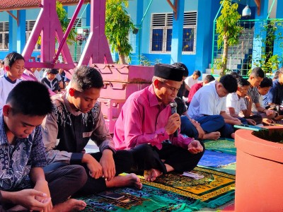 Sholat Dhuha dan Membaca Surat Yasin 10 April 2023