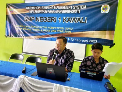 WORKSHOP LEARNING MANAGEMENT SYSTEM IMPLEMENTASI PENILAIAN BERBASIS IT 