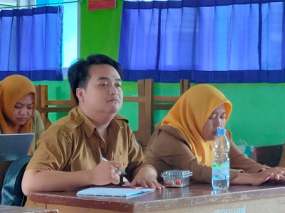 RAPAT SOSIALISAI DAN PENGESAHAN RKAS