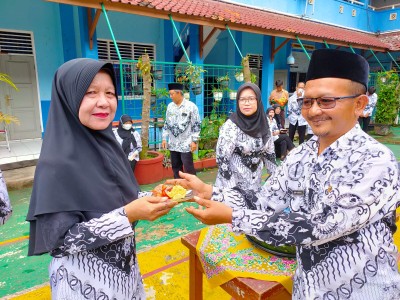 Peringatan HGN dan PGRI 25 Nopember 2022