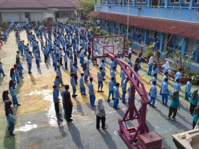 Gerakan jumat sehat 